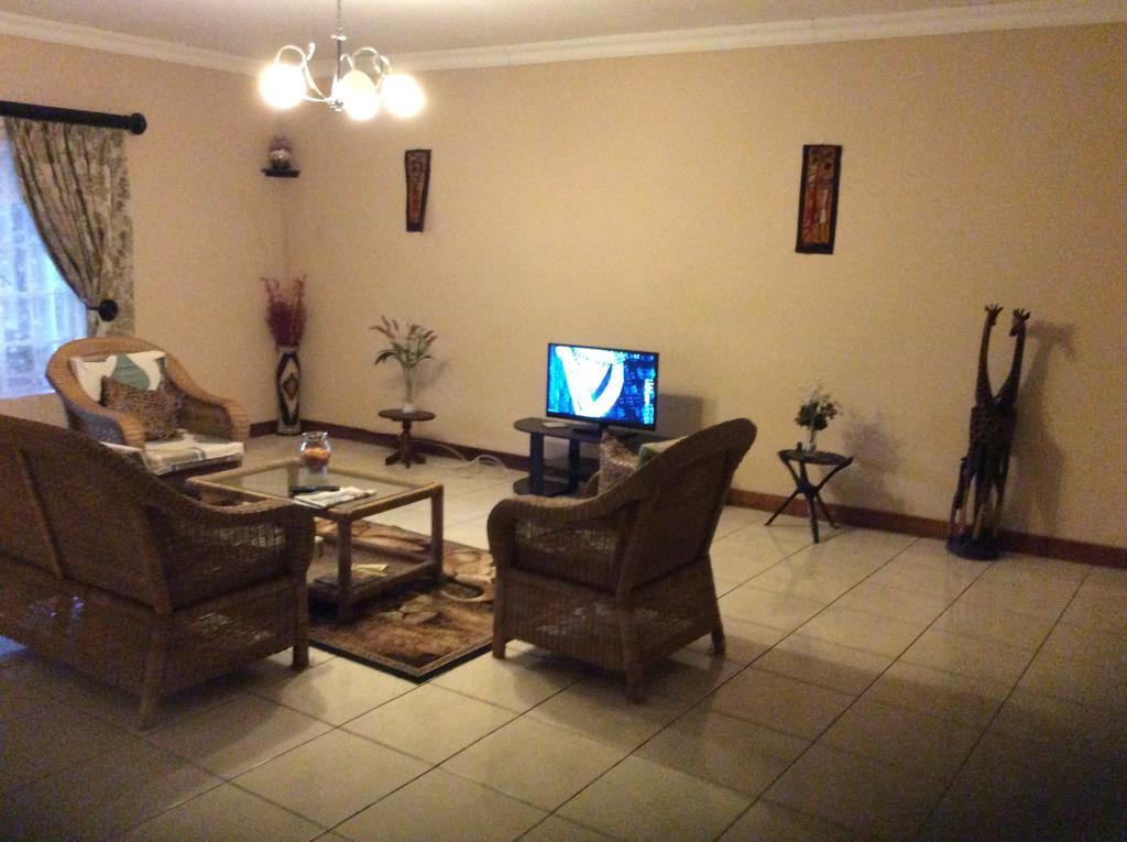 Palm Valley Lodge Chigumula Dış mekan fotoğraf